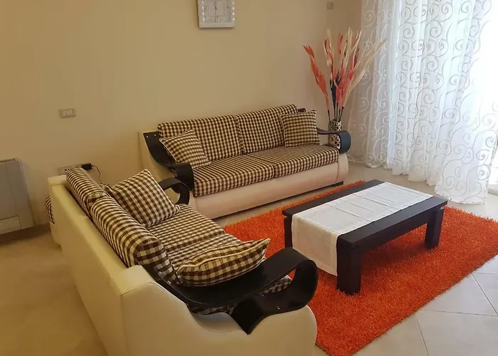Sunny Beach Apartment Vlora
